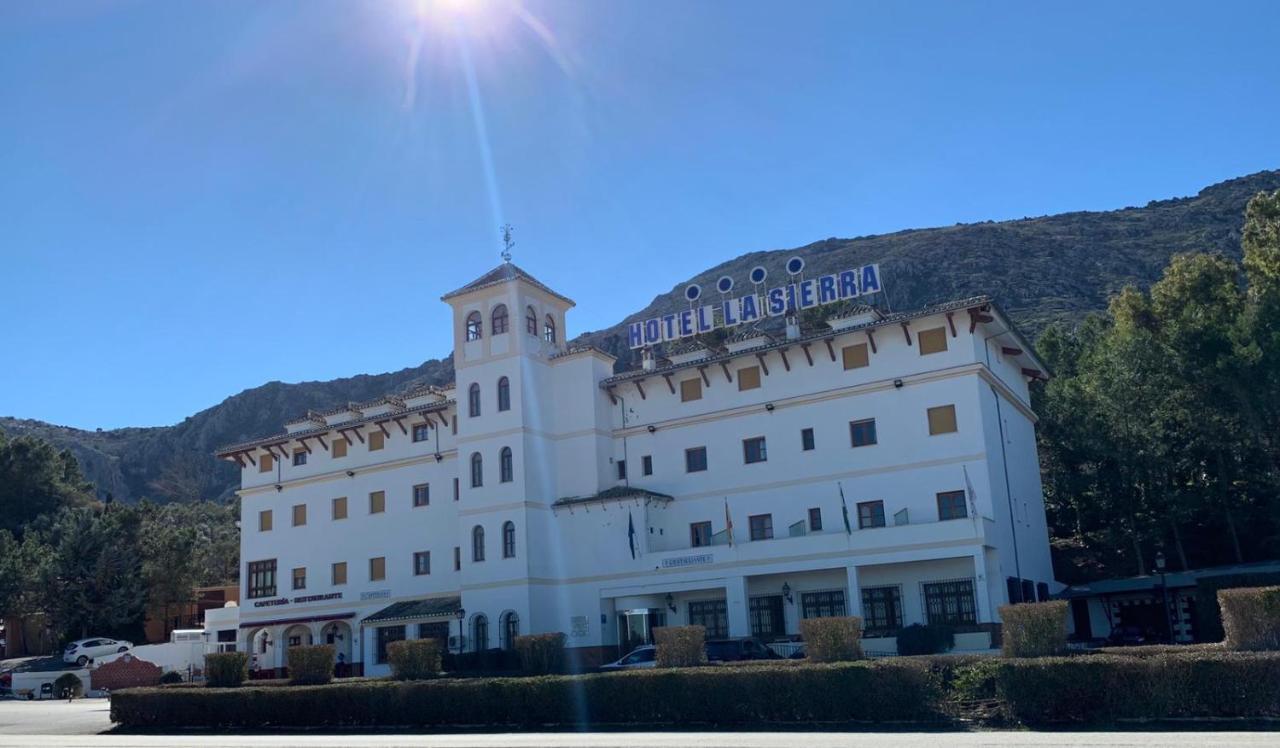 ホテル La Sierra アンテケラ エクステリア 写真